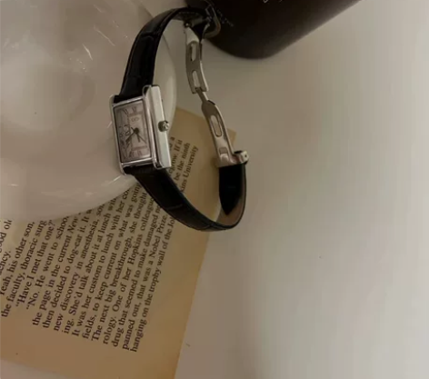 【清仓包邮】 歌迪手表电子石英表 真皮表带...