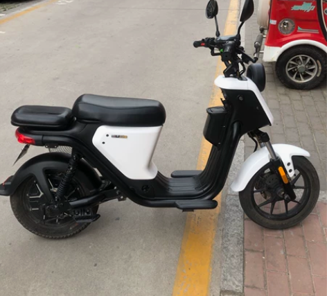 小牛电动自行车 白牌可过户，上下班代步，8...