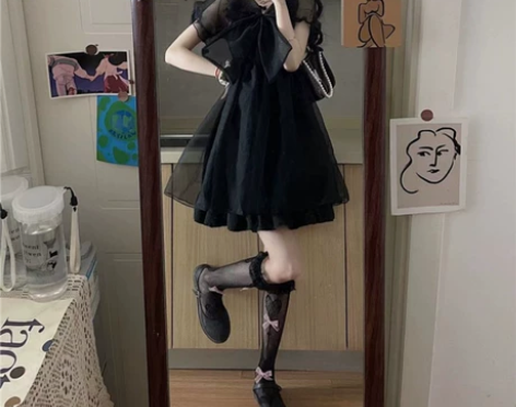 法式茶歇网纱蓬蓬裙甜辣风黑色连衣裙女夏季小...