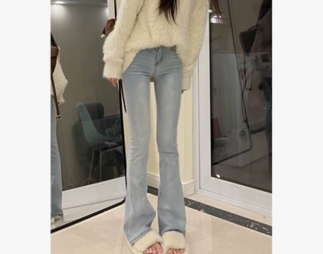 蓝色微喇叭牛仔裤女春秋2022新款复古弹力...