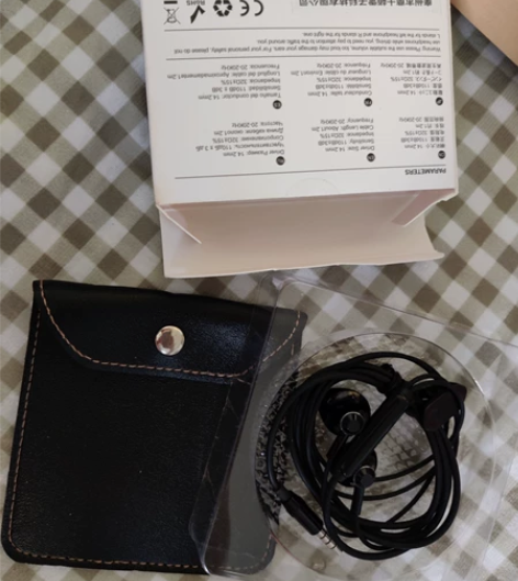 兰士顿耳机 3.5mm耳机孔，半入耳 仅试...