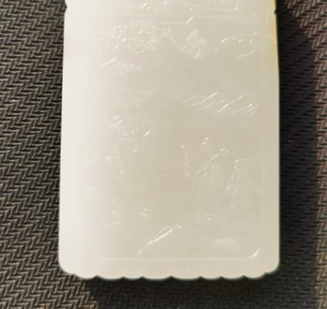 中国玉雕大师陈冠军的作品以工料俱精著称。这...