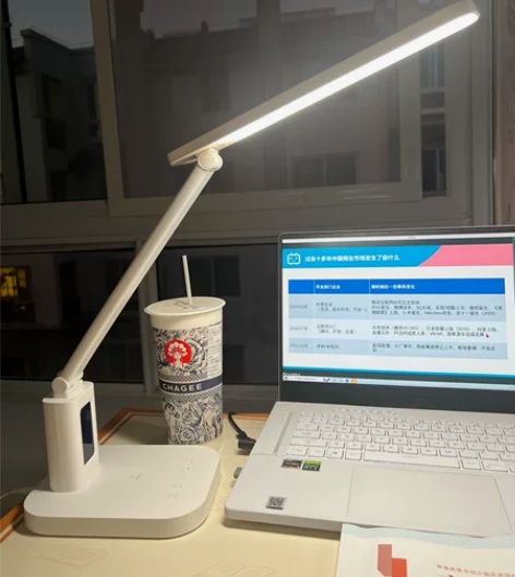 得力17859台灯LED学生护眼灯充电插电...