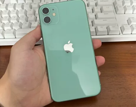 苹果11国行128g 国行绿色，换过原装屏...