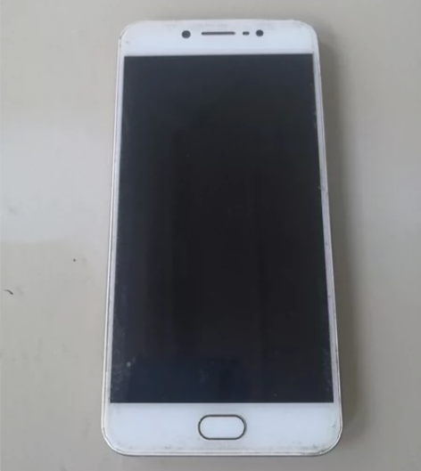 处理vivoy66手机开机有震动屏幕不显示...