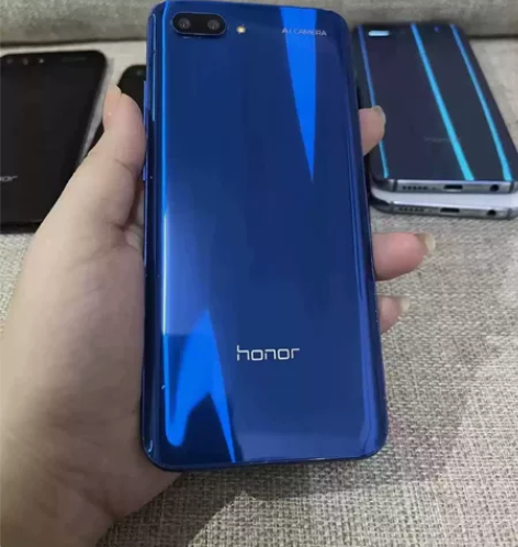 华为手机，华为荣耀10，6+128的内存，...