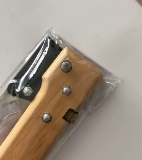 天寿330，轻微瑕疵件，主要是螺丝有氧化，...