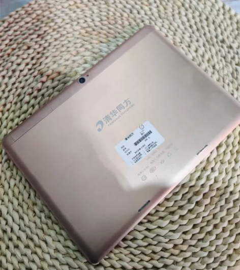 清华同方平板KT104，3+32G内存，低...