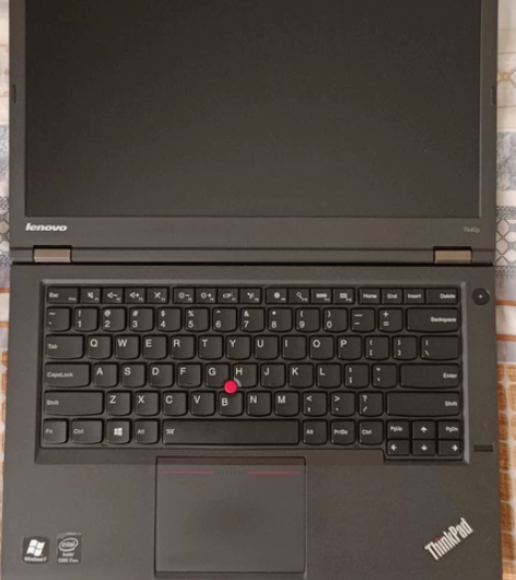 出一台ThinkPad T440p，22年...