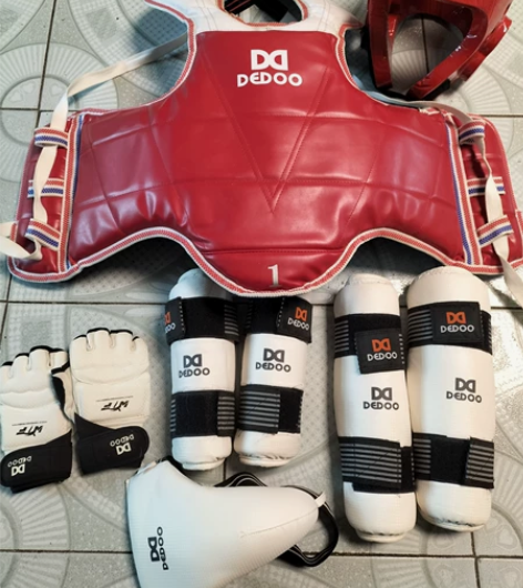 跆拳道护具一套 锦州本地自取¥992人想要