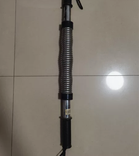 八成新臂力器30公斤，有使用痕迹，闲置物品...