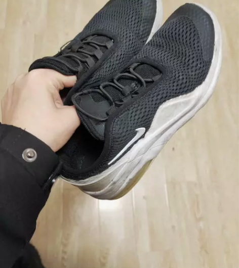 耐克运动鞋2Y 感兴趣的话点“我想要”和我...