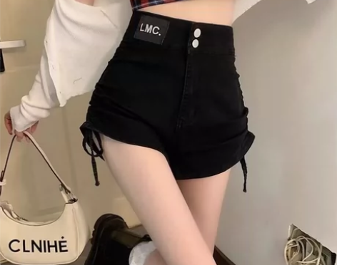 全新包邮 超级显腿细腿长的短裤 牛仔短裤女...