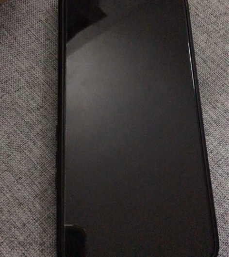 荣耀60二手手机 感兴趣的话点“我想要”和...
