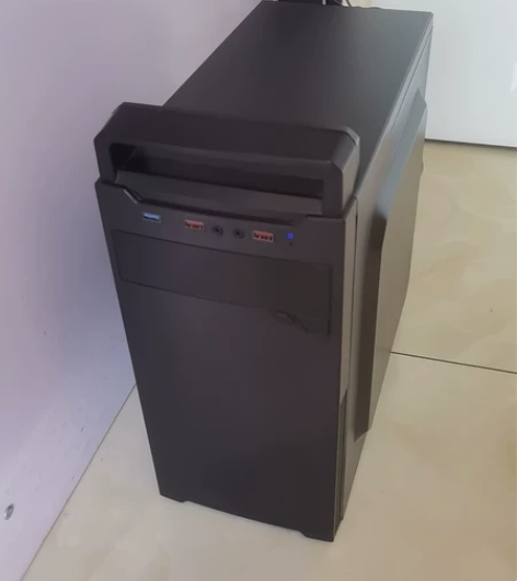 出个七彩虹办公商务电脑主机，赛扬G4900...
