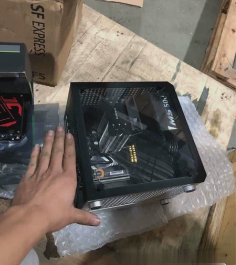 i510600kf    七彩虹2060显...