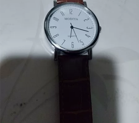 考试带的手表全新声音很小，，偏远地区加运费...