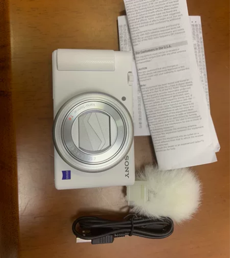 索尼zv1白色，有原电国产座充，99新，无...