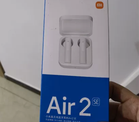 全新未拆封小米air2SE无线蓝牙耳机， ...
