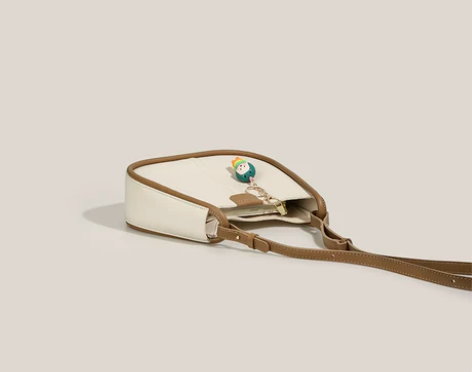 日本プラダ高级感撞色小方包2022秋冬新款...