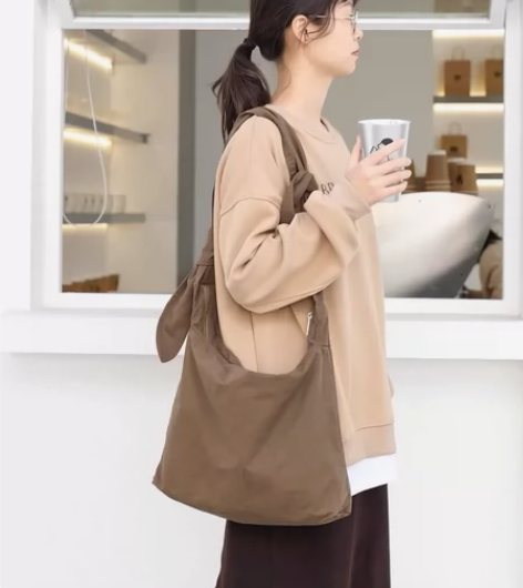帆布包女大容量单肩包学生上课斜挎包森系韩风...