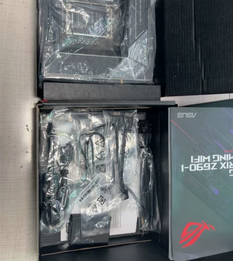 华硕rog z690i主板，22年购买的，...
