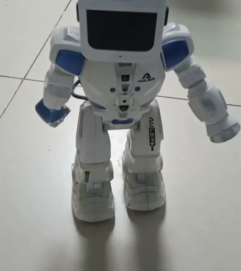 水电混合动力机器人,还能玩,没有充电器和遥...