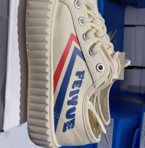 大孚飞跃饼干鞋，全新有盒子，米蓝红37码，...