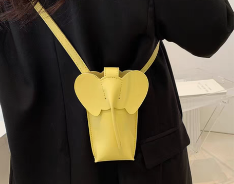 转卖小众设计包包女新款潮2022年爆款秋冬...