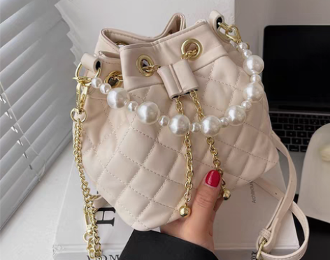 转卖高级质感小包包女夏2022新款潮小众菱...