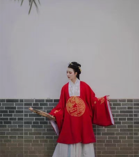 包邮【大刀出！！！】 全新 L码 轻汉坊 ...