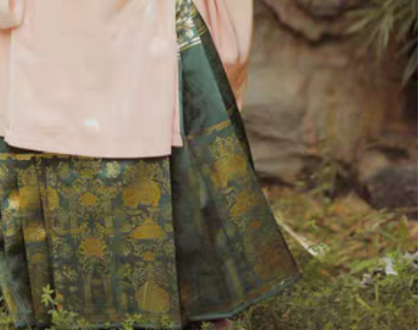 转卖兰若庭 汉服 太平有象 马面 织金 马...