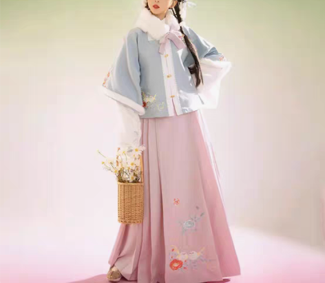 包邮玉术原创汉服女啾啾方领半袖披袄明制百迭...