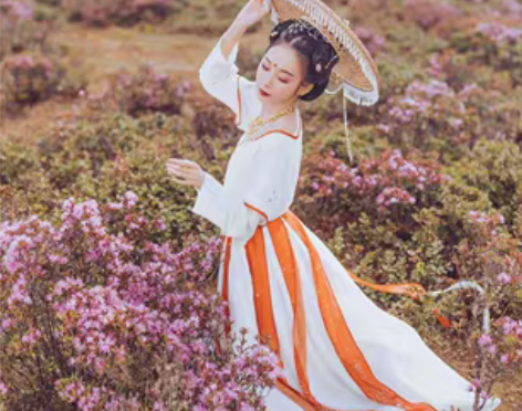 转卖兰若庭红渠半臂+分片裙（注意没有坦领）...