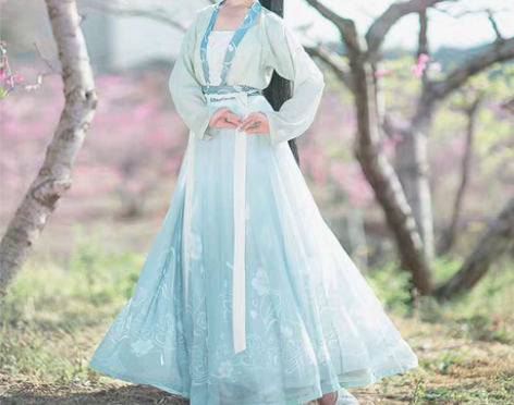 转卖如梦霓裳汉服女装花神系列对襟襦裙水仙印...