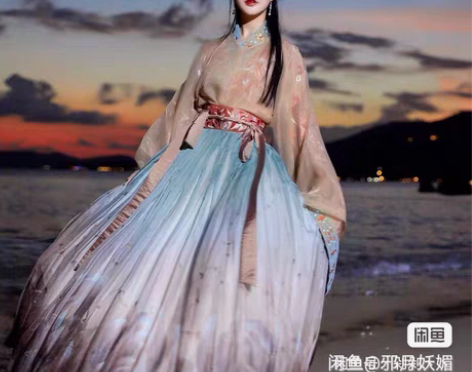 都城南庄顾卿颜晋制汉服 全新m码，吊牌都在...