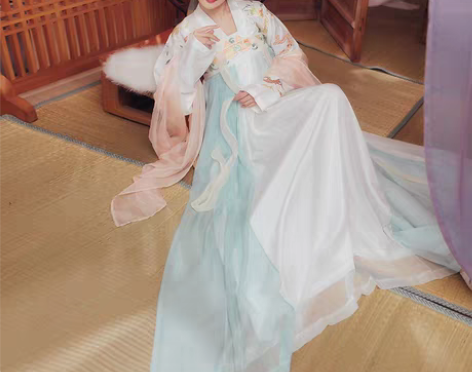 转卖都城南庄汉服 暮初尘 原创浅色齐胸襦裙...