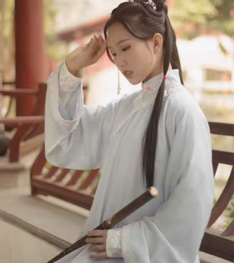 转卖筱绣阁机绣汉服*寒云苒*绣花明制立领长...