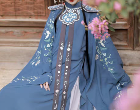 转卖明制汉服女正品原创中国风秋冬立领长衫齐...