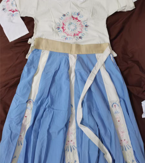 包邮艺缕原创坦领汉服女三件套两片式齐腰襦裙...