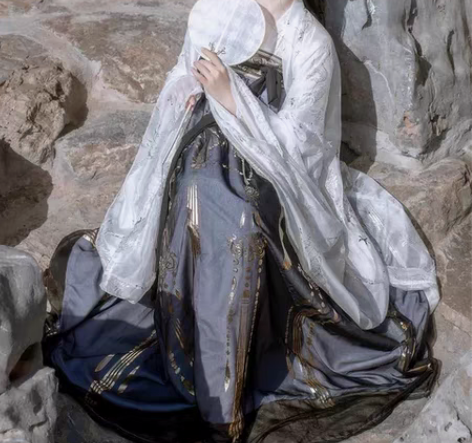 包邮【汉服出租】艺缕黑云鹤大全套(两根防掉...