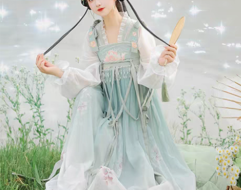 转卖原创汉服女【遇见】齐胸裙改良款汉元素仙...