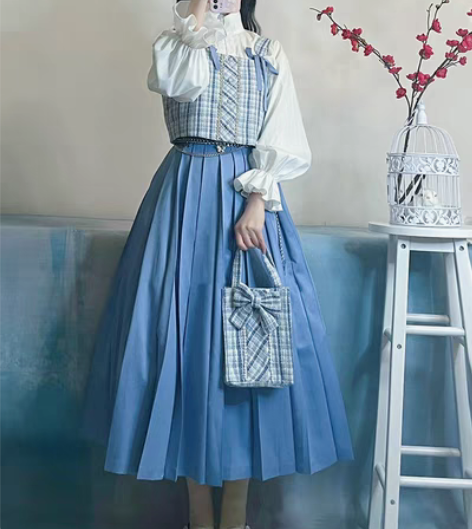 转卖五五年原创汉服女遇见霓裳改良汉元素四件...