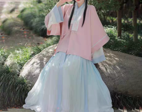 包邮现货五五年原创汉服 小奶猫 宋制对穿交...