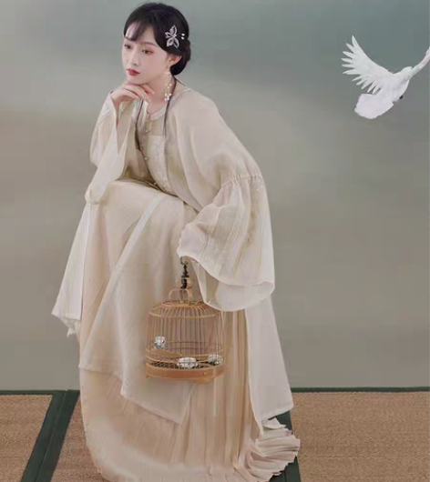 七月夕国风汉服 晓分 明制改良圆领对襟绣花...