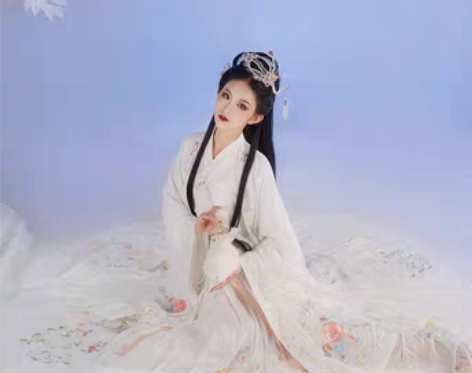 转卖柒邑原创汉服女凤鸾缔对襟交领齐腰大袖衫...