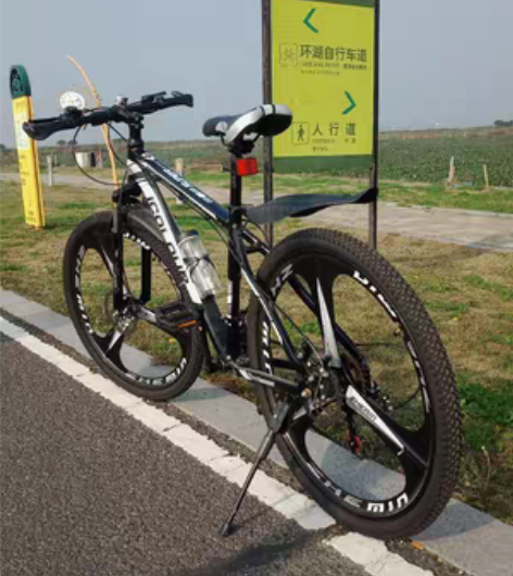 全新26寸  铝合金车架 不知道什么合金车...