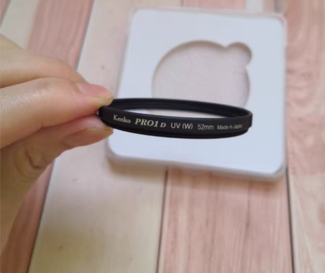 包邮肯高uv52mm滤镜 成色如图,镜片小...