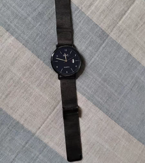 转卖超薄简约青少年高中生手表男士学生潮流初...