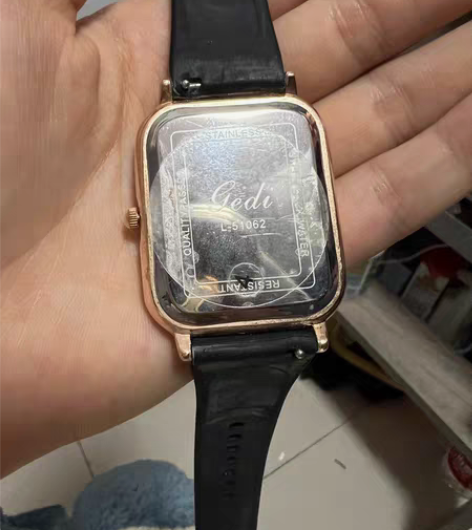 转卖歌迪手表女轻奢小众女款高级感学生夏季简...